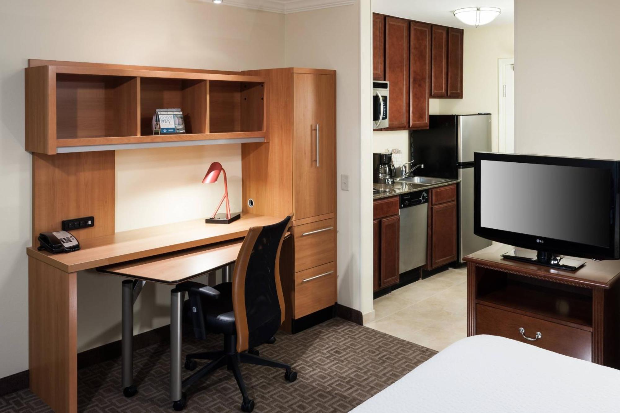 Towneplace Suites By Marriott San Antonio Airport Exterior photo