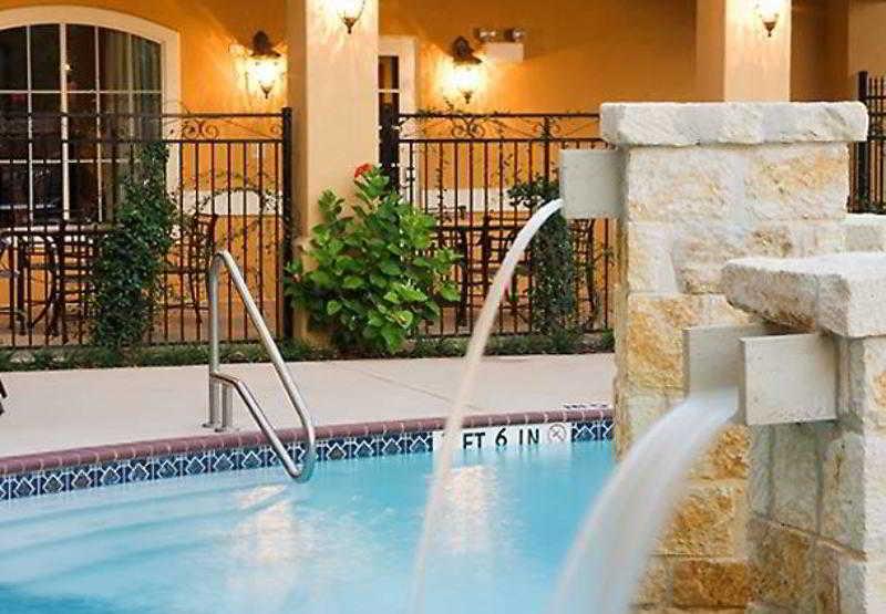 Towneplace Suites By Marriott San Antonio Airport Exterior photo